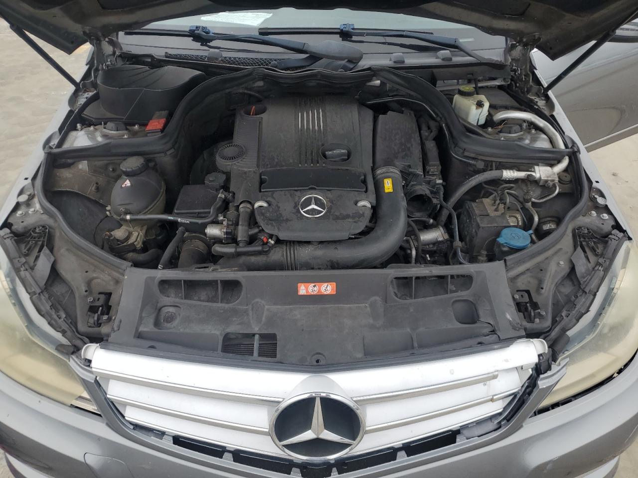 WDDGF4HBXDR242330 2013 Mercedes-Benz C 250