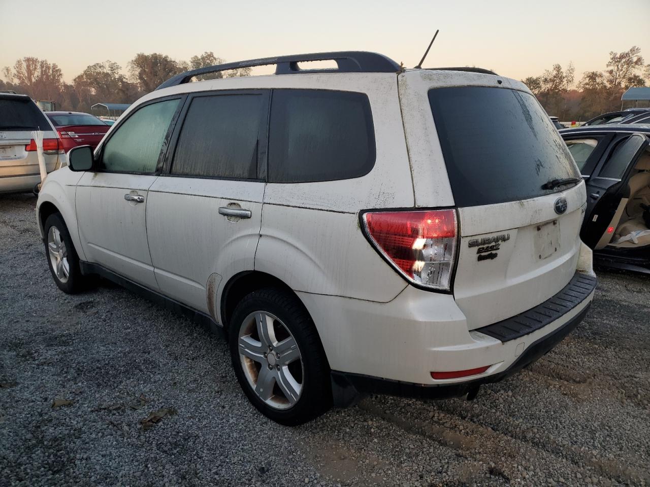 2009 Subaru Forester - Image 2