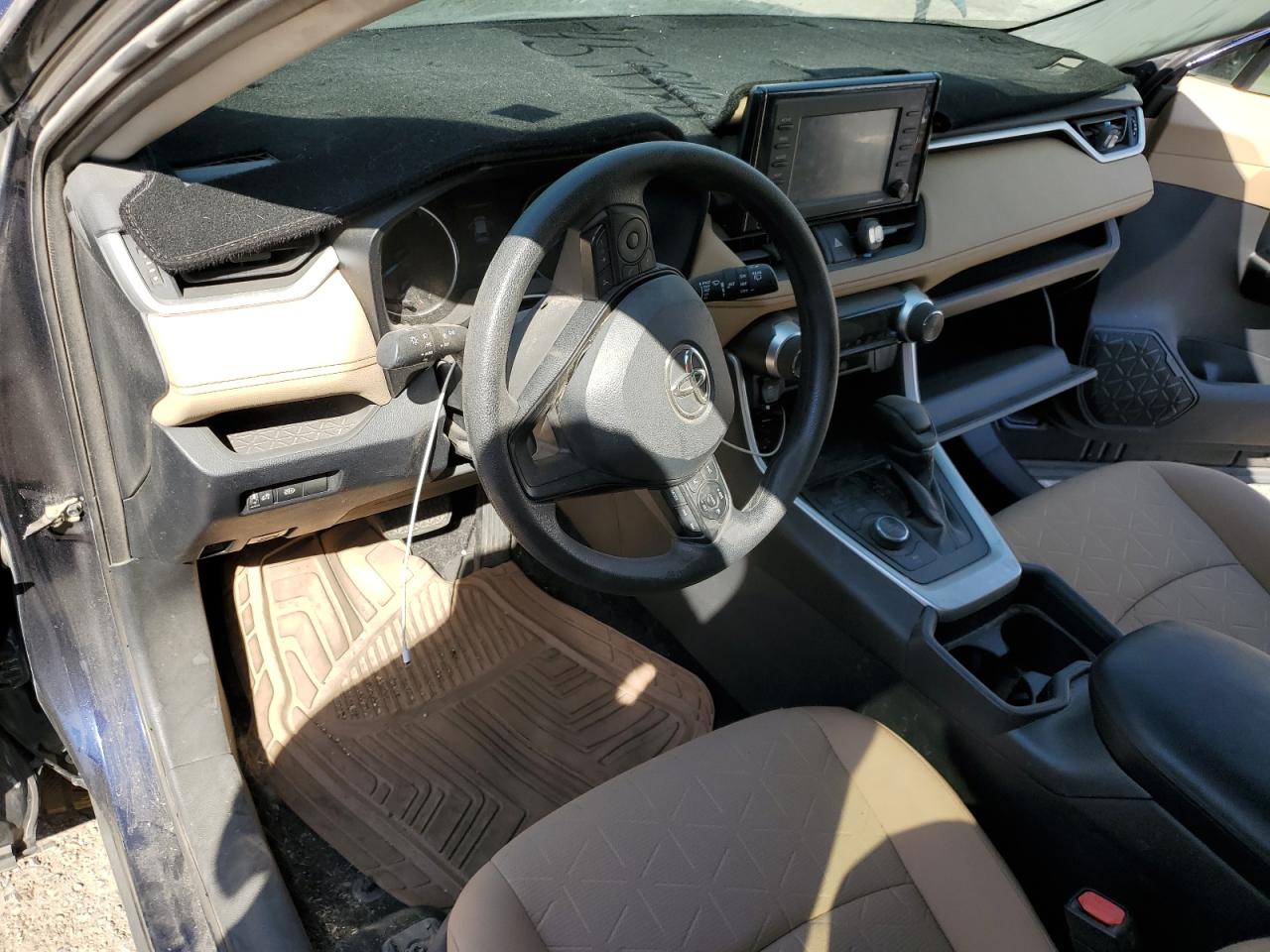 2020 Toyota RAV 4 - Image 8