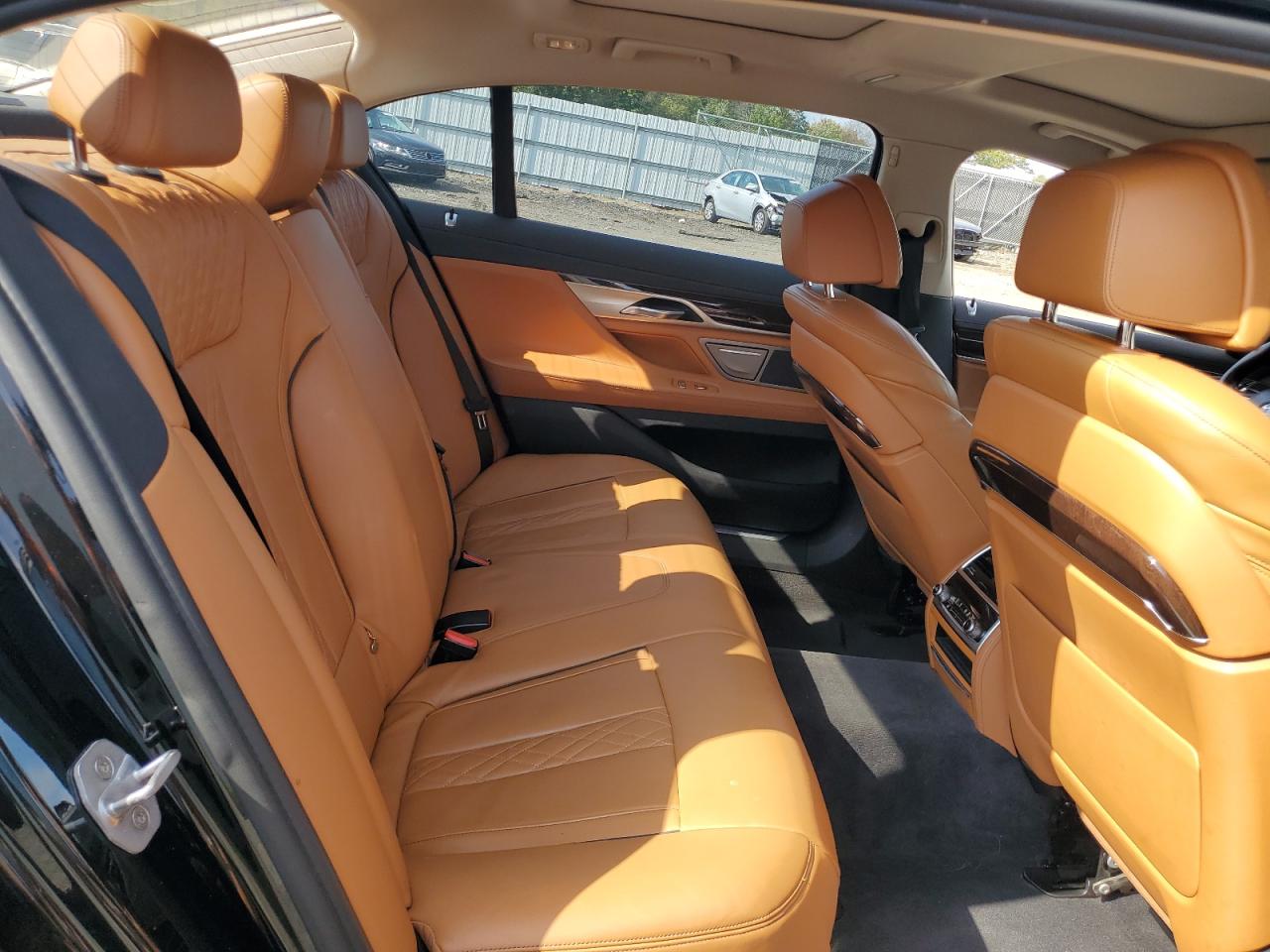 2016 BMW 750 Xi VIN: WBA7F2C50GG417875 Lot: 74400514