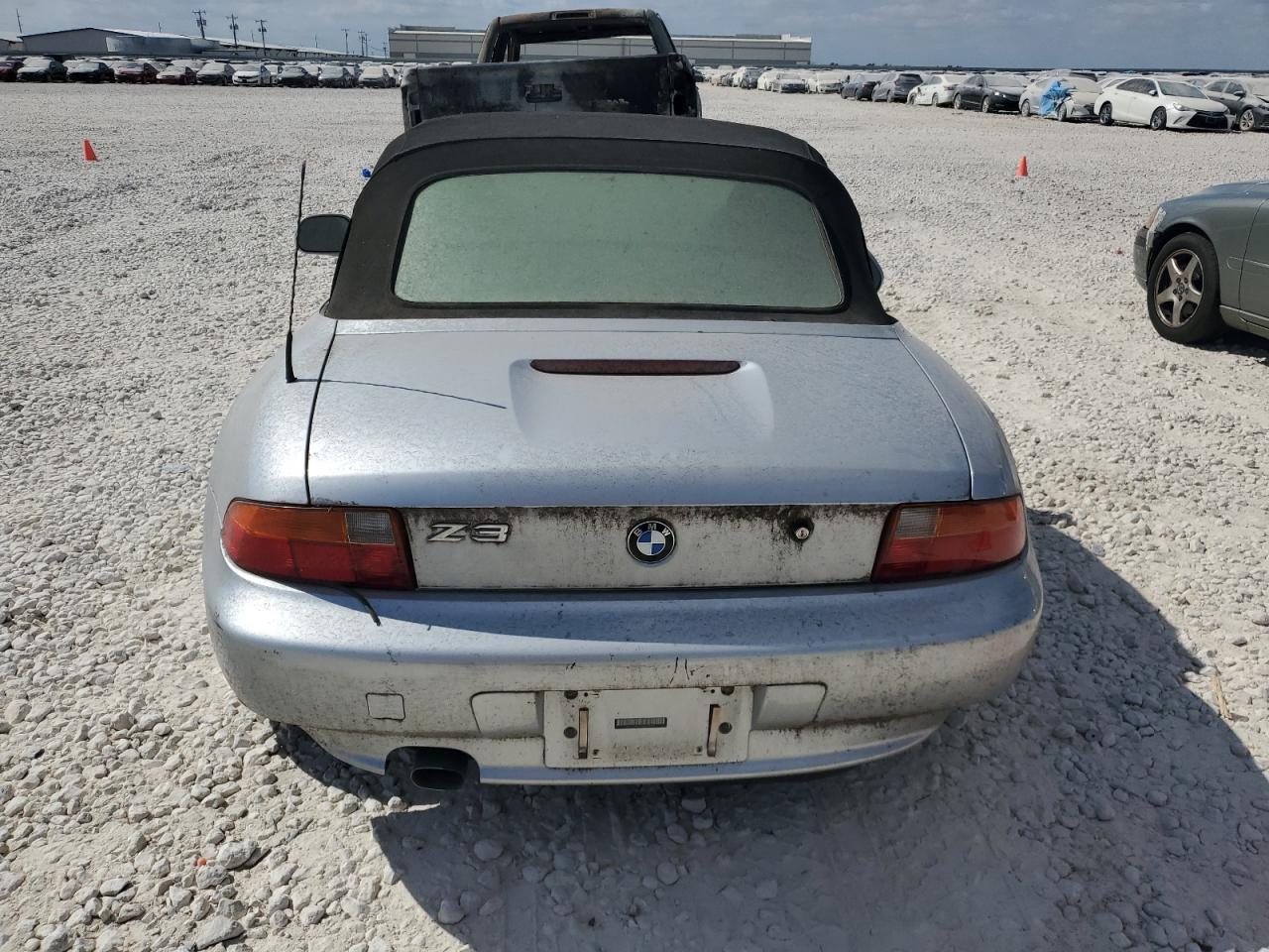 1998 BMW Z3 1.9 VIN: 4USCH7332WLE09254 Lot: 77369444