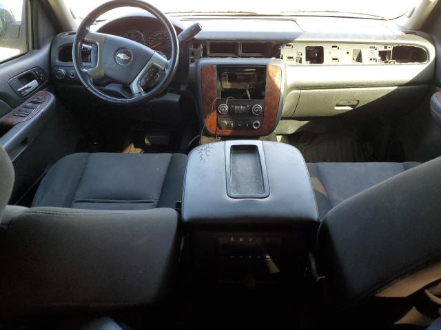 Parquets CHEVROLET SUBURBAN 2013 Czarny