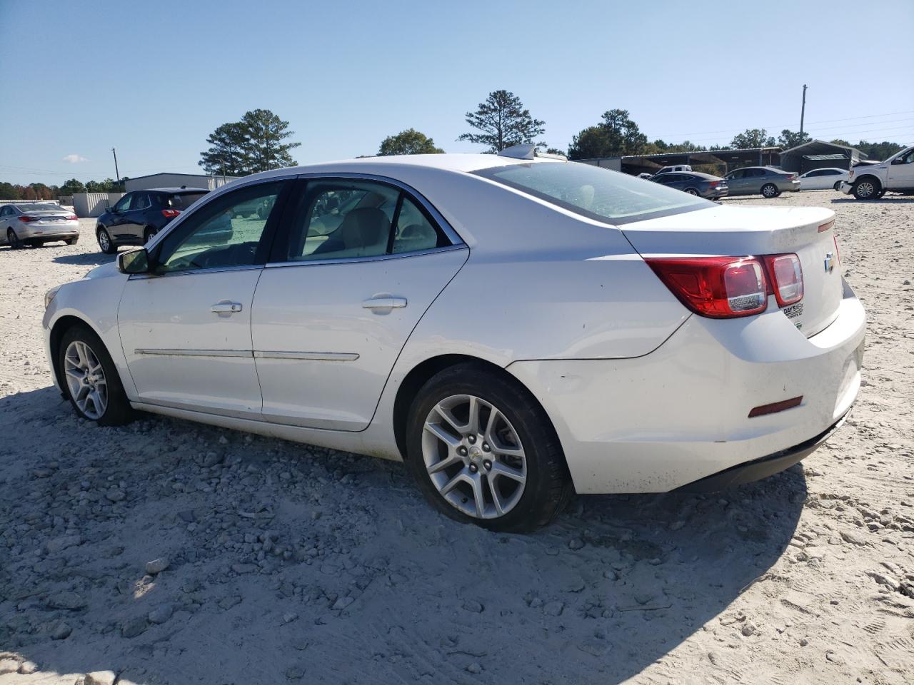 2015 Chevrolet Malibu - Image 2