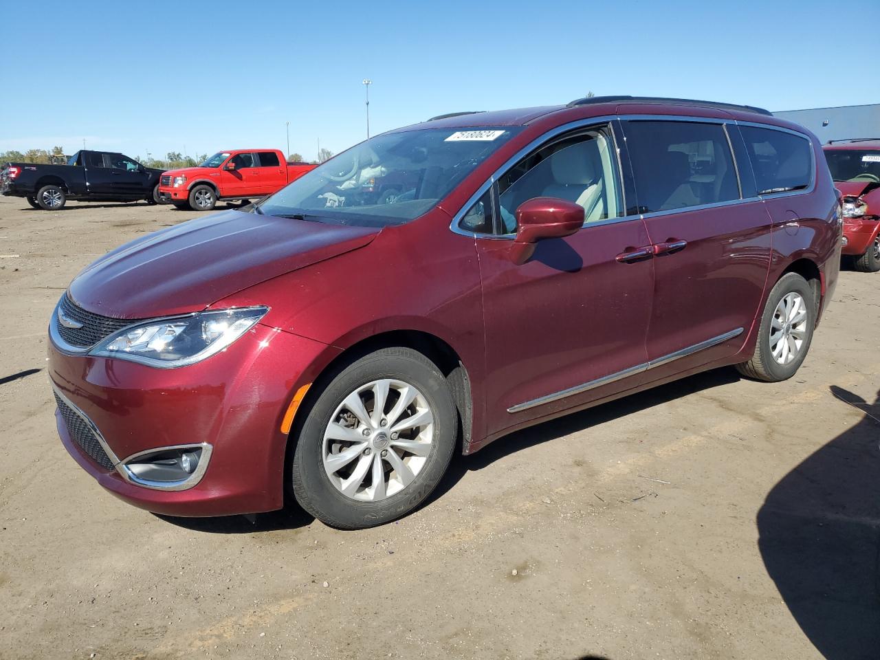 2C4RC1BG1HR823598 2017 CHRYSLER PACIFICA - Image 1