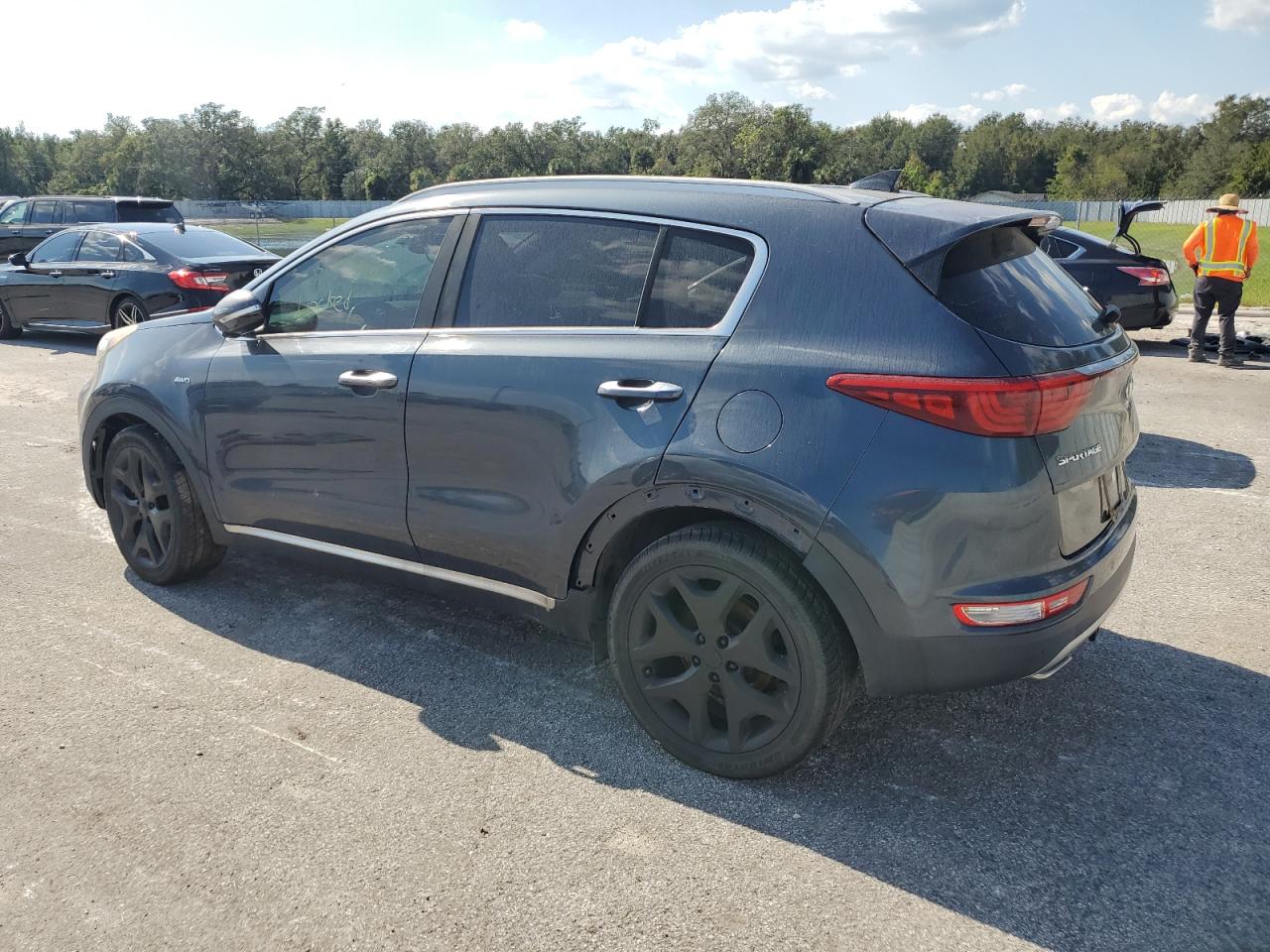 2017 Kia Sportage - Image 2