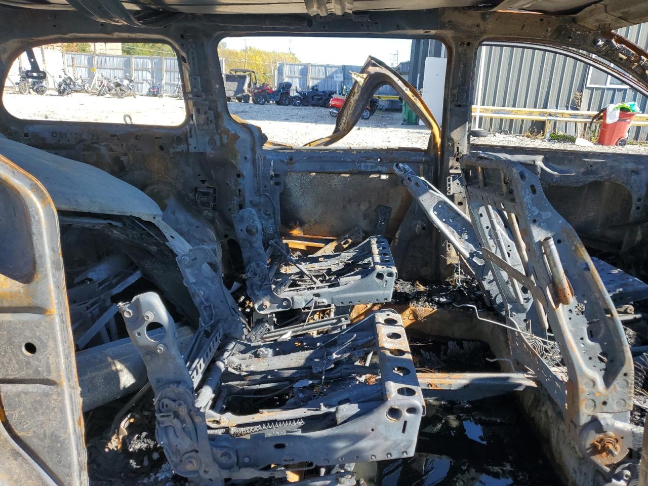 2020 Dodge Caravan - Image 11