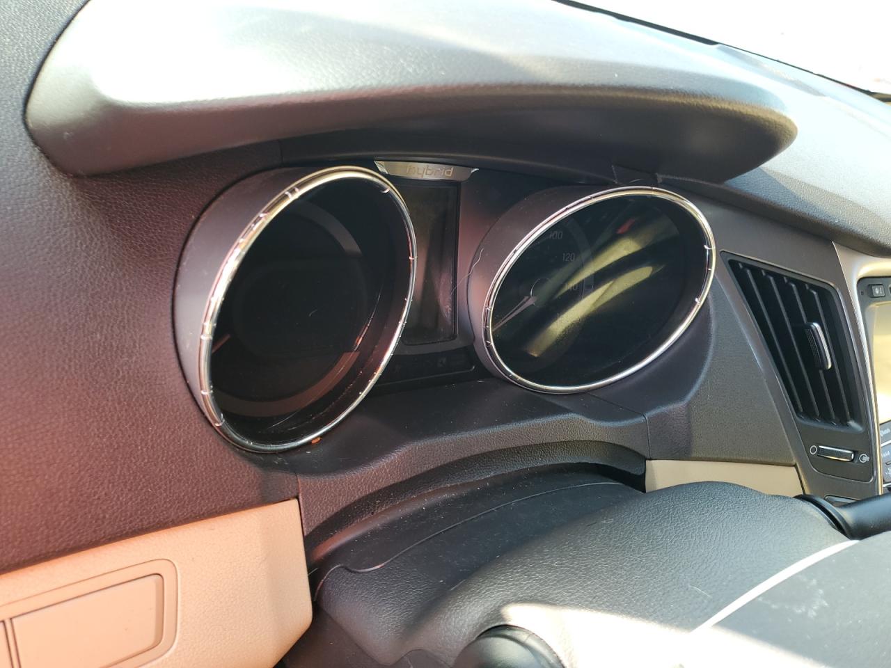 2013 Hyundai Sonata Hybrid VIN: KMHEC4A40DA068445 Lot: 75739314