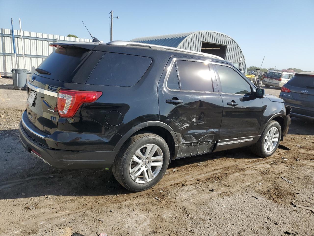 1FM5K8D86JGC56503 2018 Ford Explorer Xlt