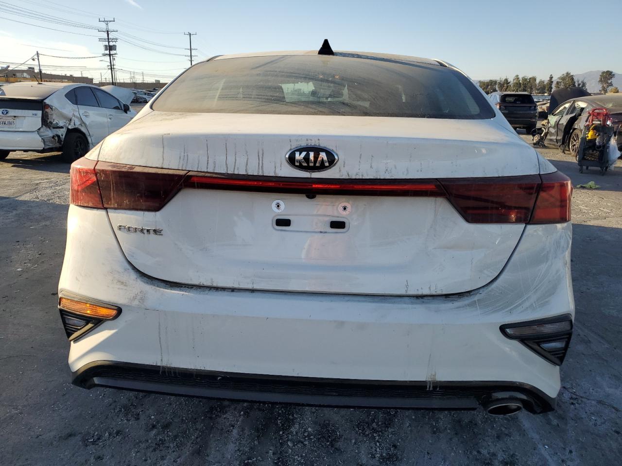 2020 Kia Forte Fe VIN: 3KPF24AD4LE182424 Lot: 77418254