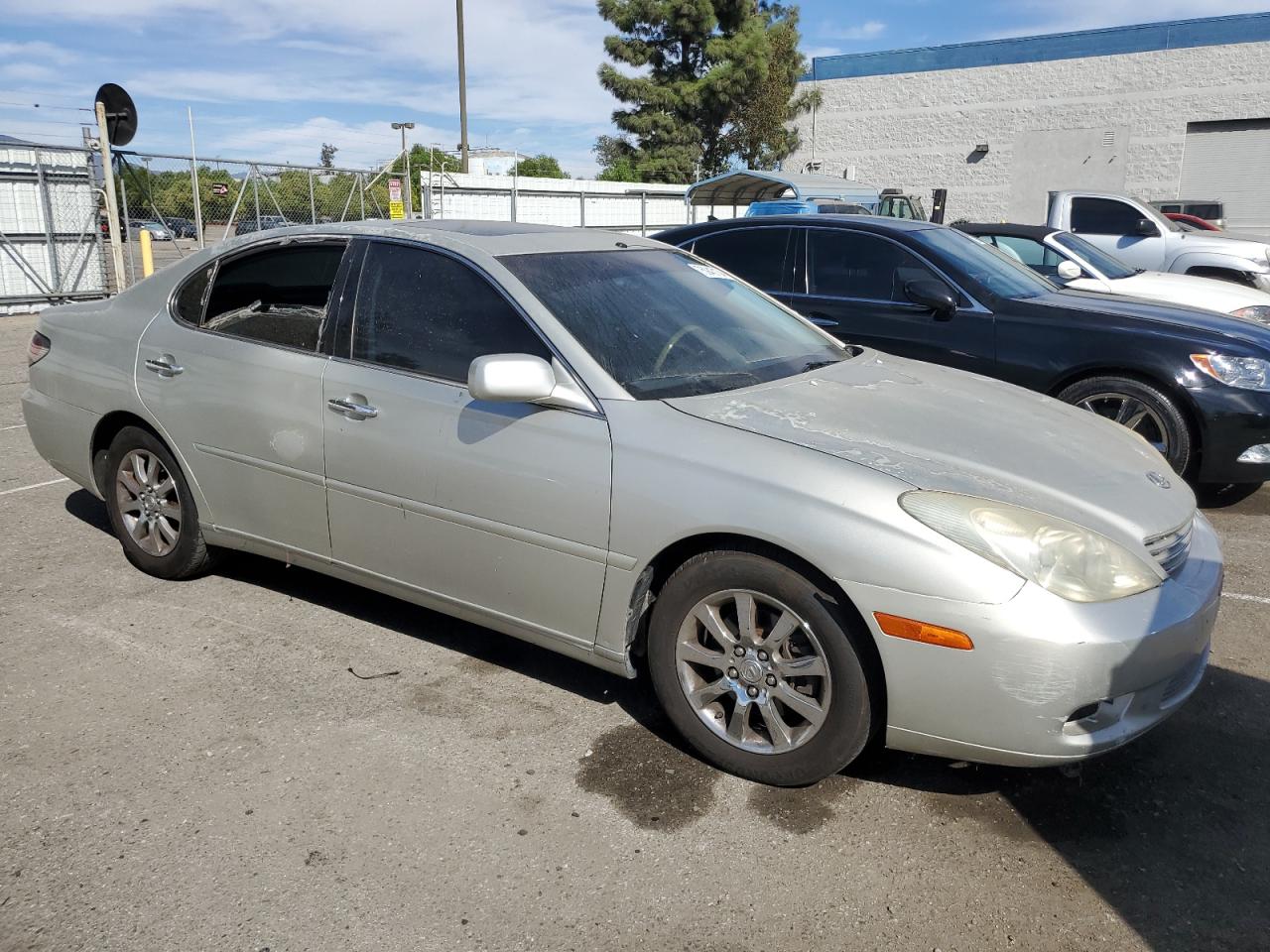 2004 Lexus Es 330 VIN: JTHBA30G745023058 Lot: 75943134