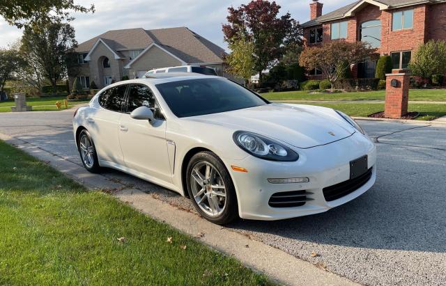 2016 Porsche Panamera 2