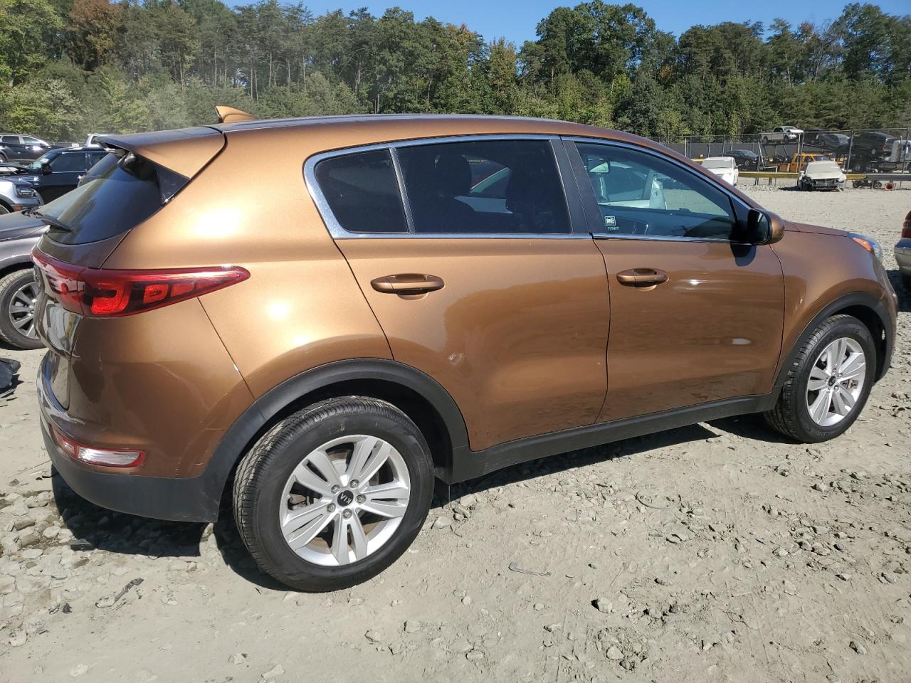 KNDPM3ACXJ7469845 2018 Kia Sportage Lx