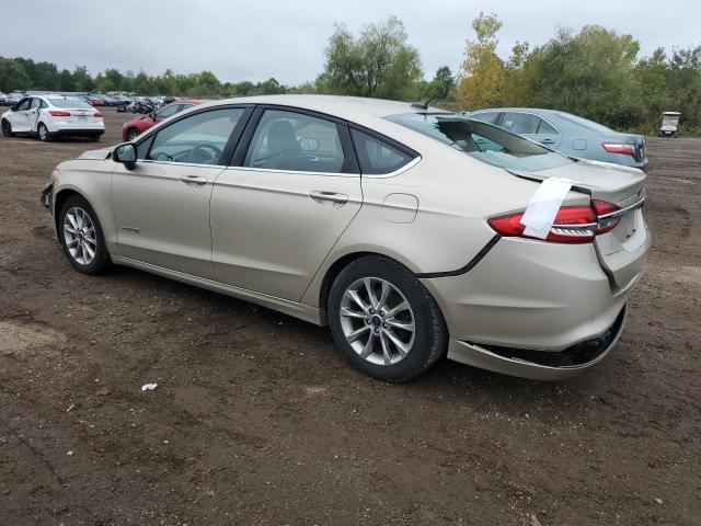  FORD FUSION 2017 Золотой