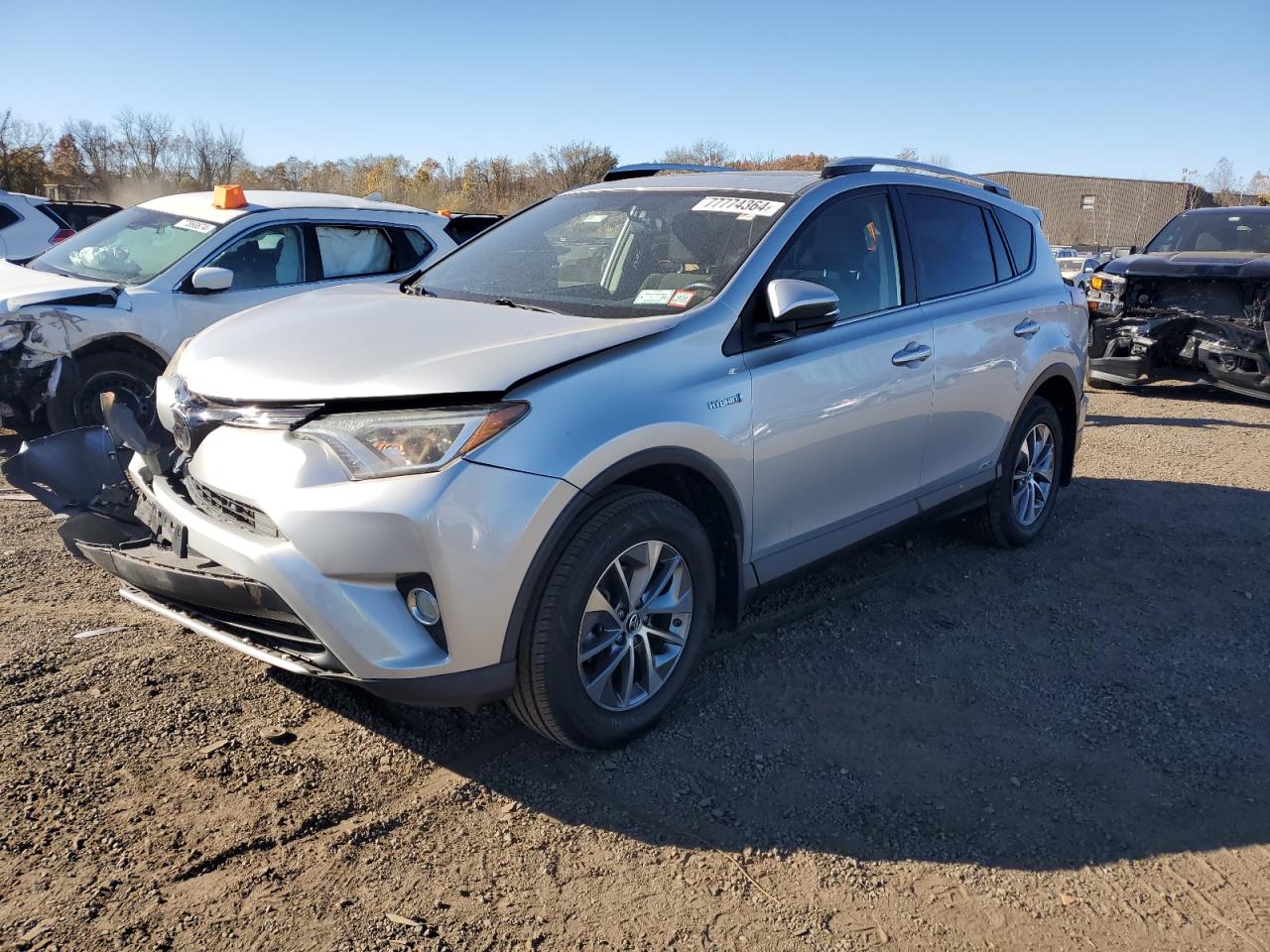 2016 Toyota RAV 4 - Image 1