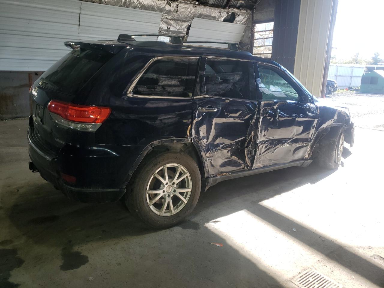 2014 Jeep Grand Cherokee - Image 3