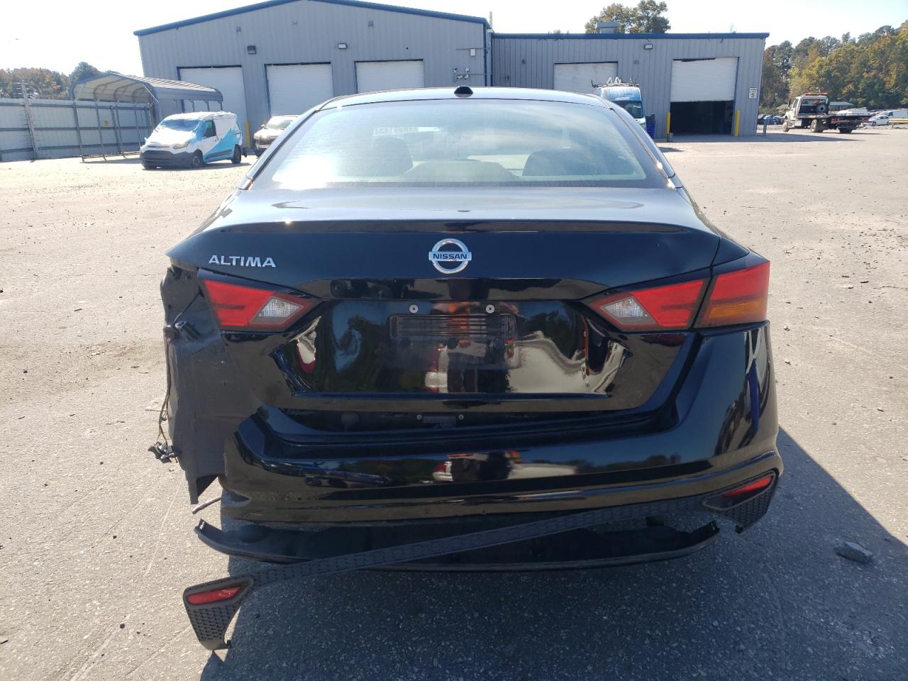 2019 Nissan Altima - Image 6