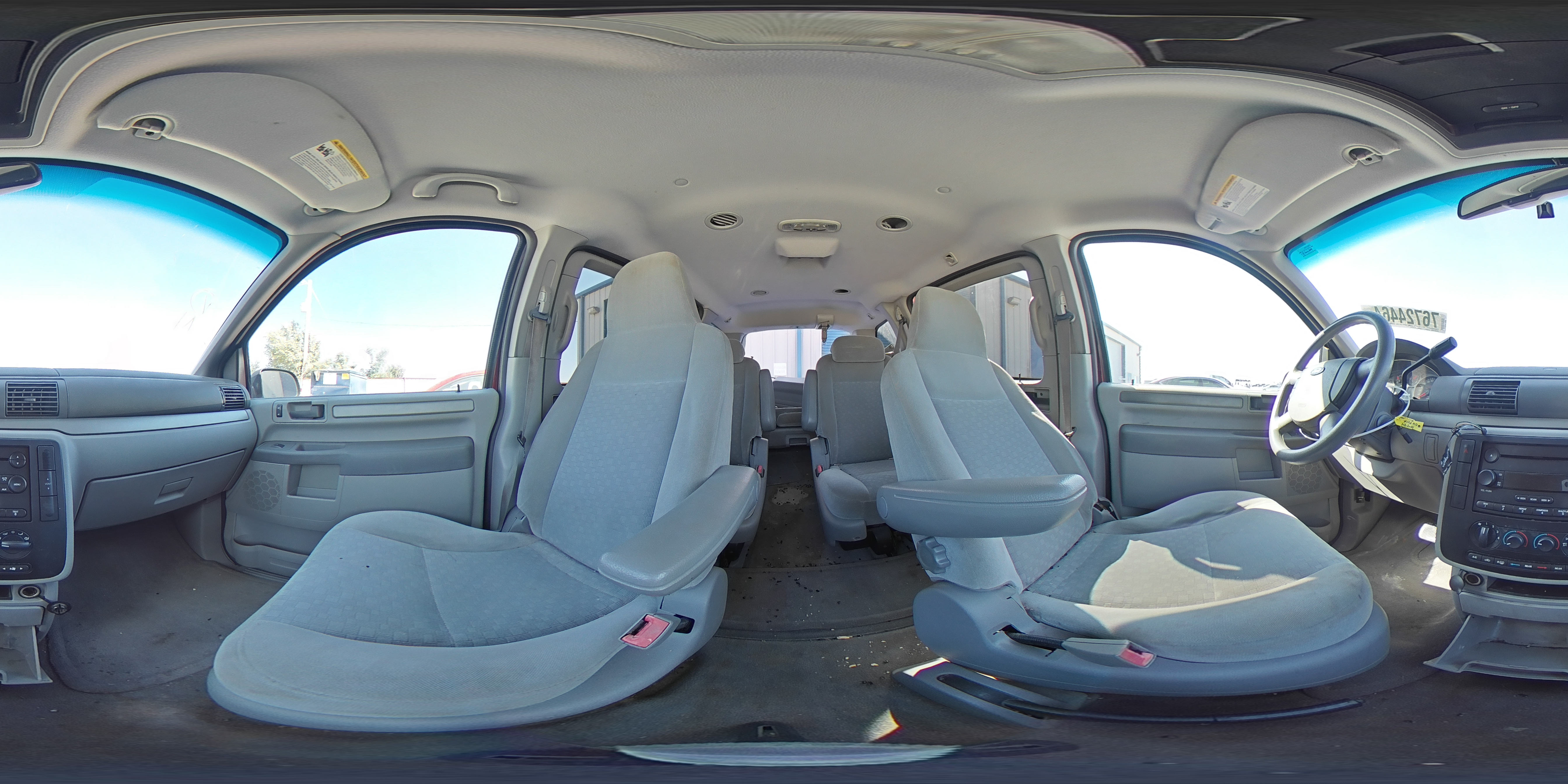 2006 Ford Freestar - Image 14