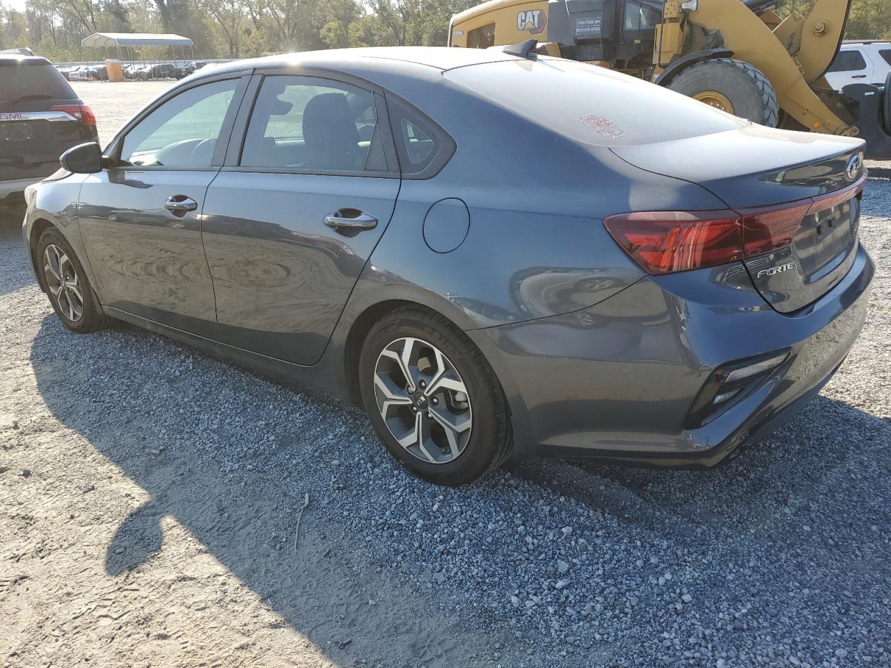 2021 Kia Forte - Image 2