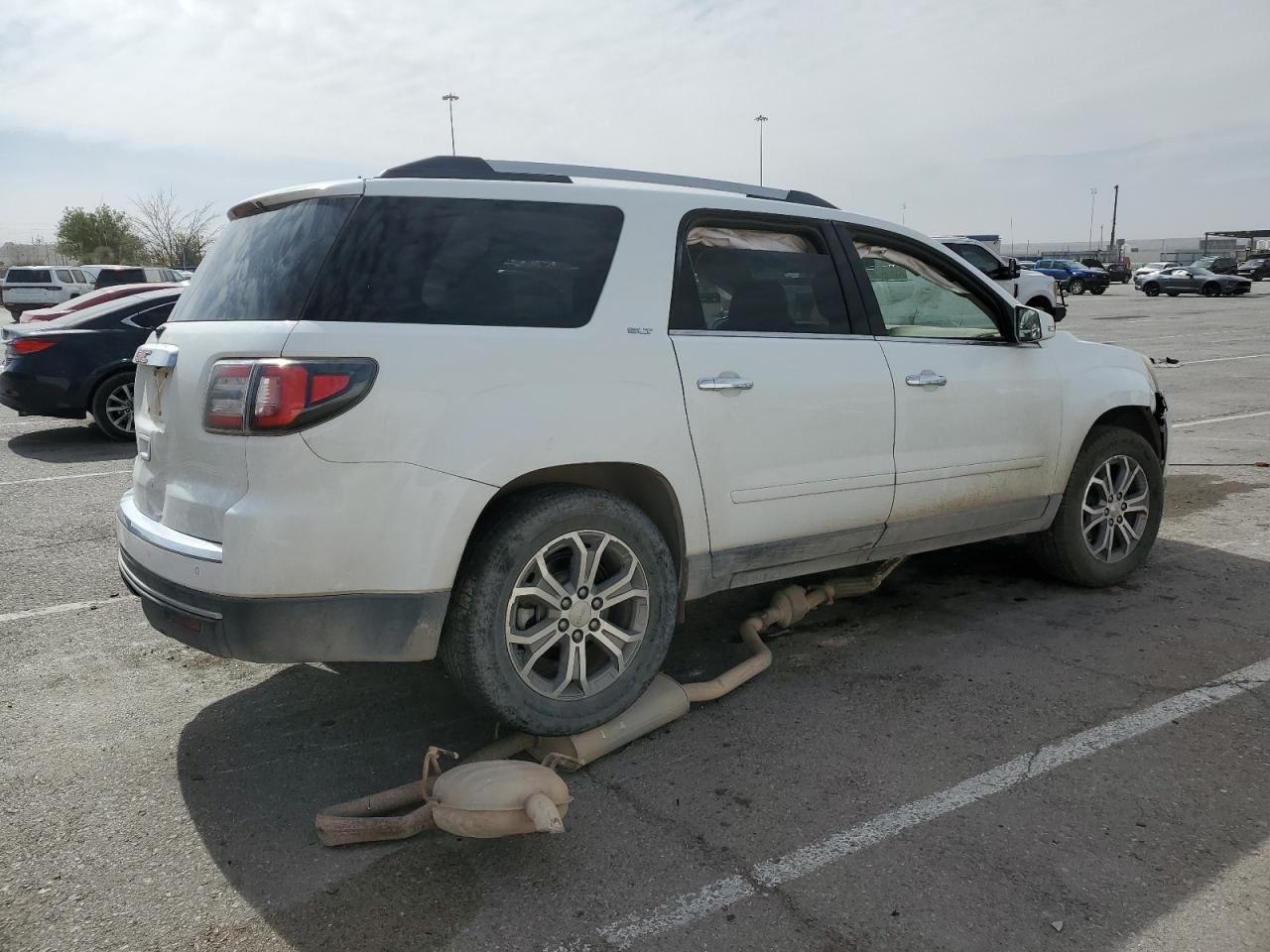 2016 GMC Acadia - Image 3