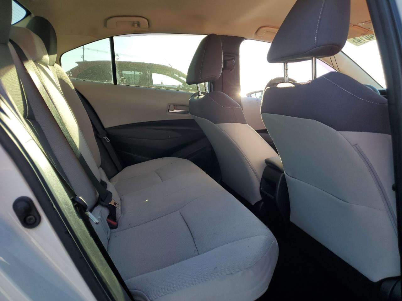 2021 Toyota Corolla - Image 11