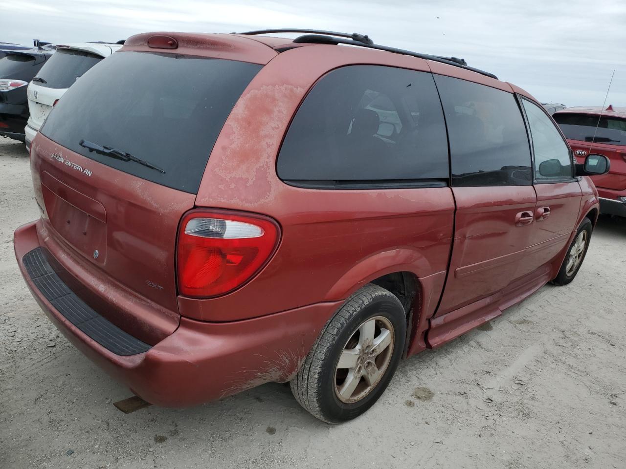 2007 Dodge Caravan - Image 3