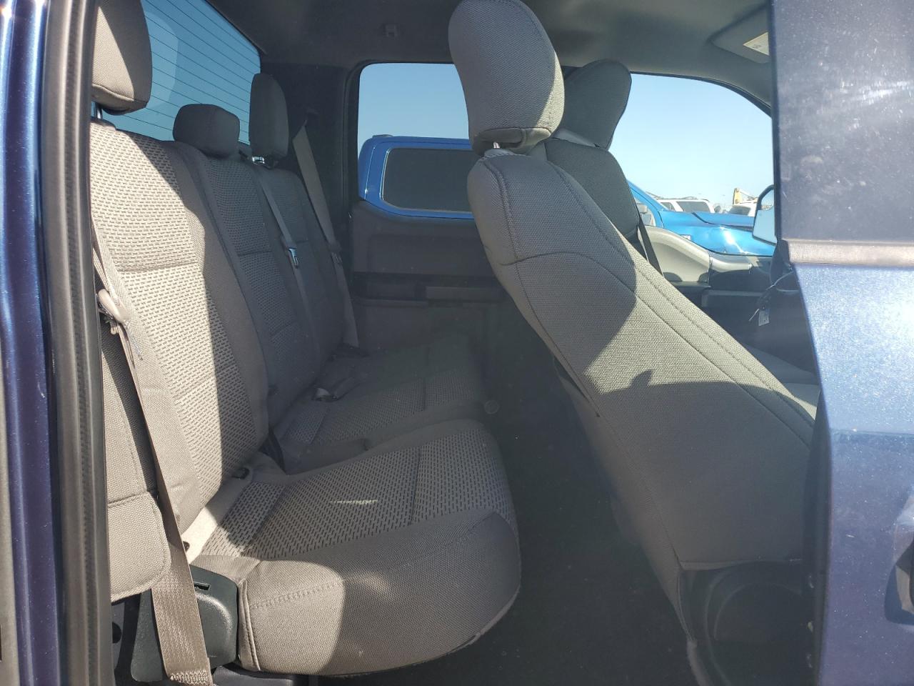 2015 Ford F-150 - Image 10