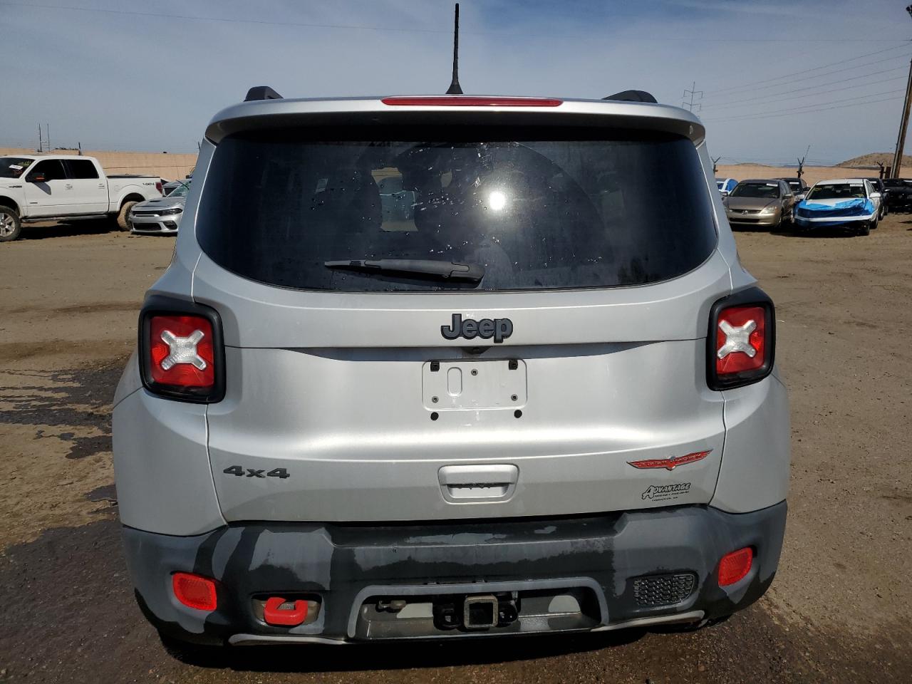 VIN ZACNJDC16MPM21605 2021 JEEP RENEGADE no.6