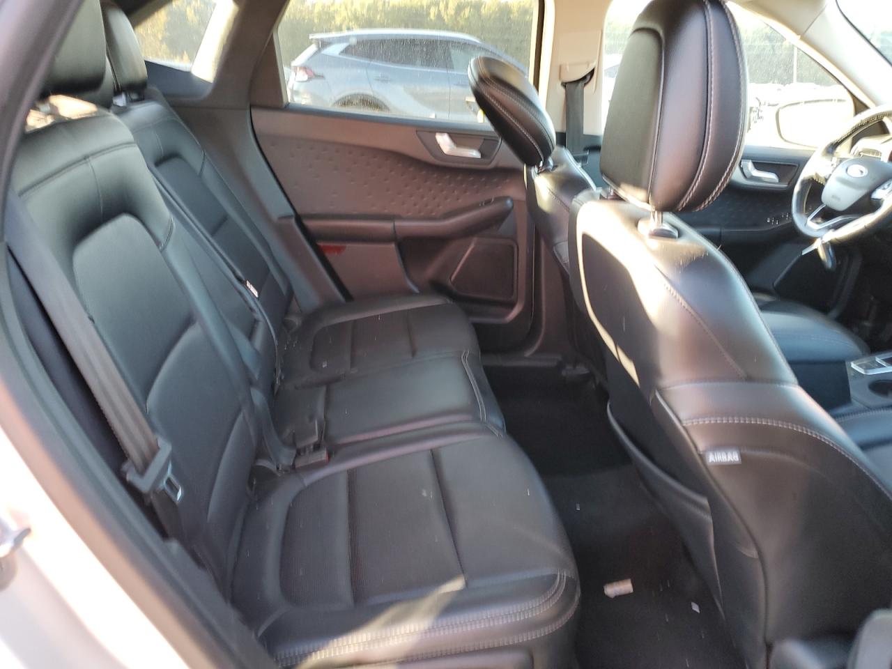2020 Ford Escape - Image 12