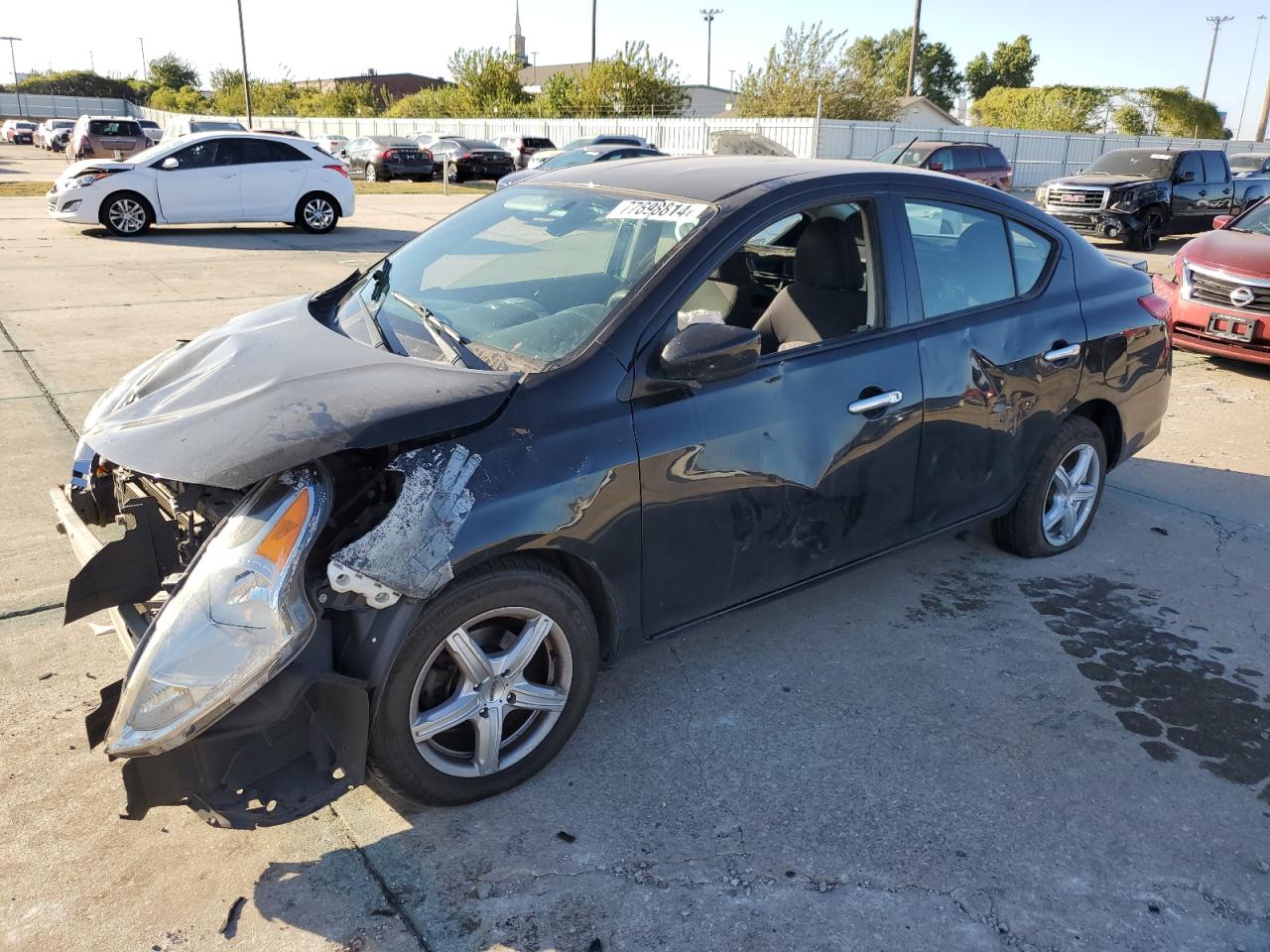 2016 Nissan Versa - Image 1