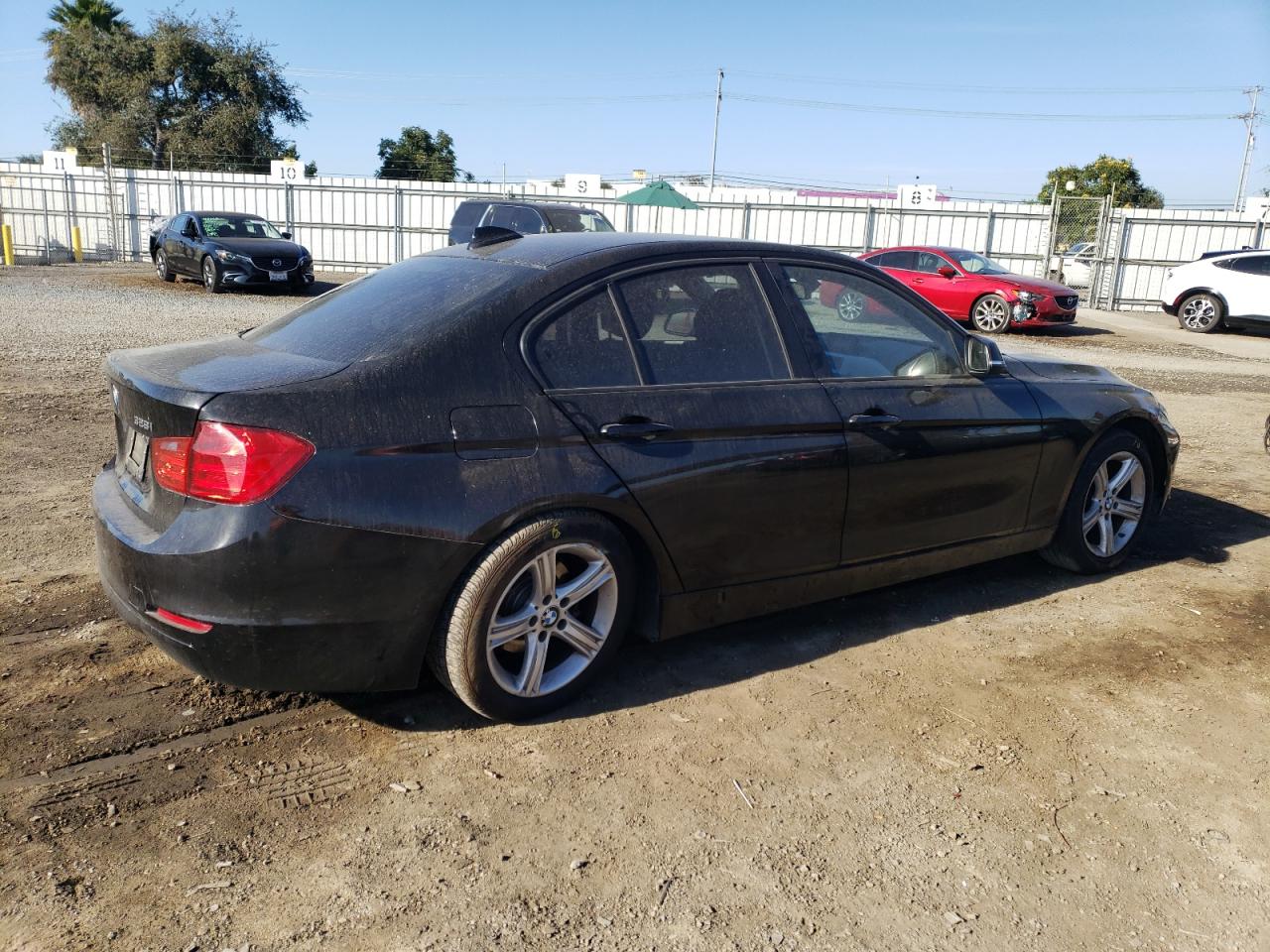 VIN WBA3C1C52DF440626 2013 BMW 3 SERIES no.3