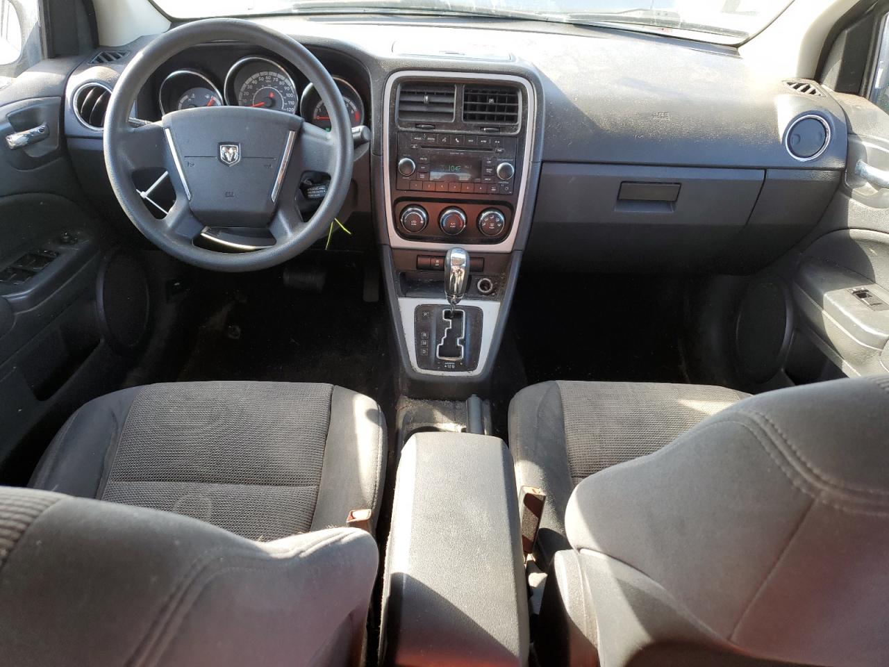 2011 Dodge Caliber - Image 8