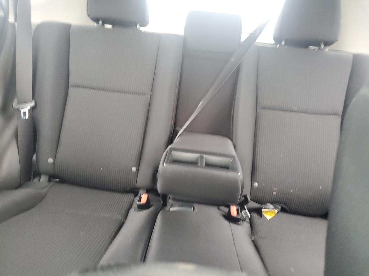 2017 Toyota Rav4 Le VIN: 2T3ZFREV8HW383465 Lot: 74972284