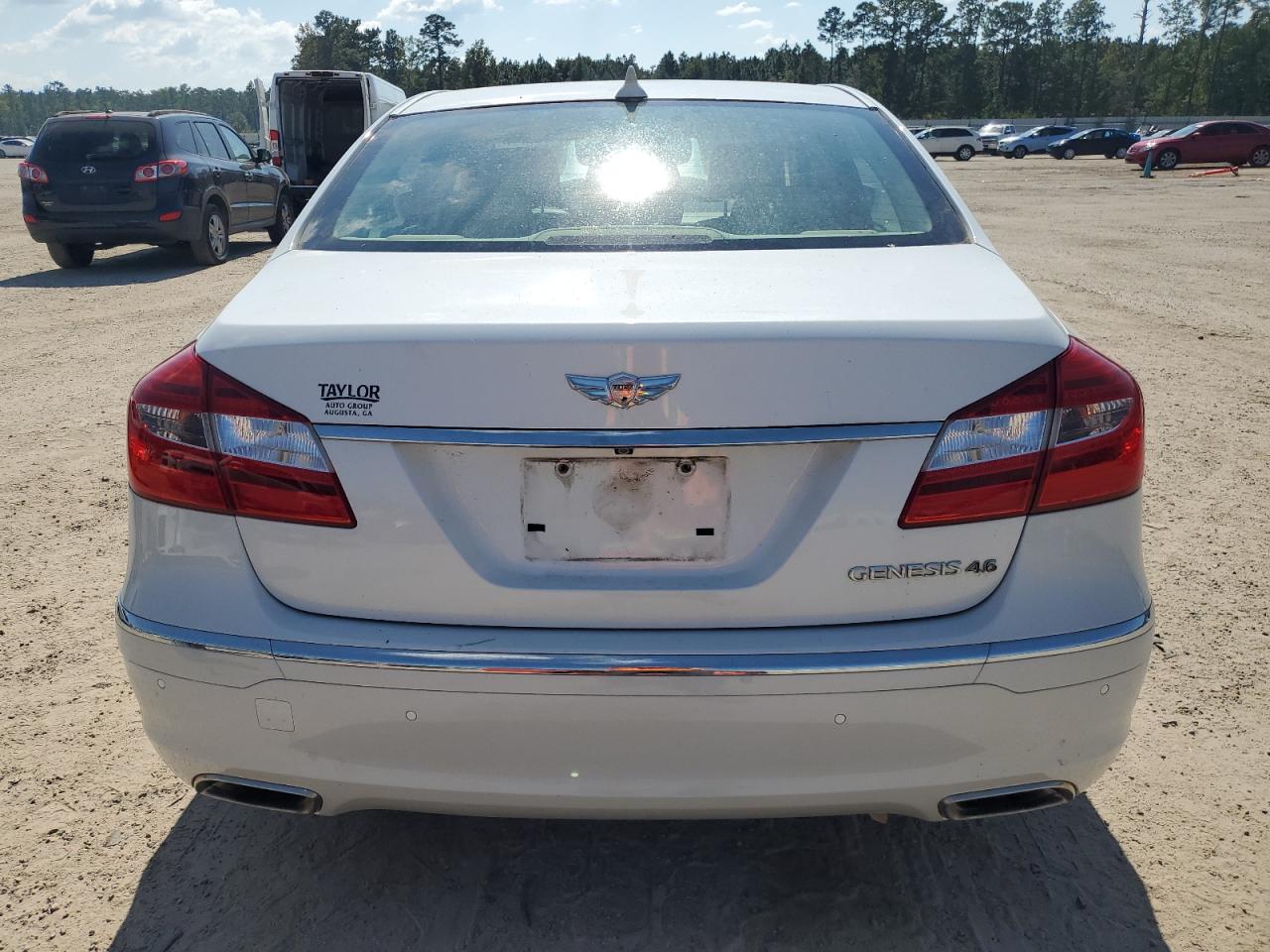 2012 Hyundai Genesis 4.6L VIN: KMHGC4DF2CU172129 Lot: 74926924