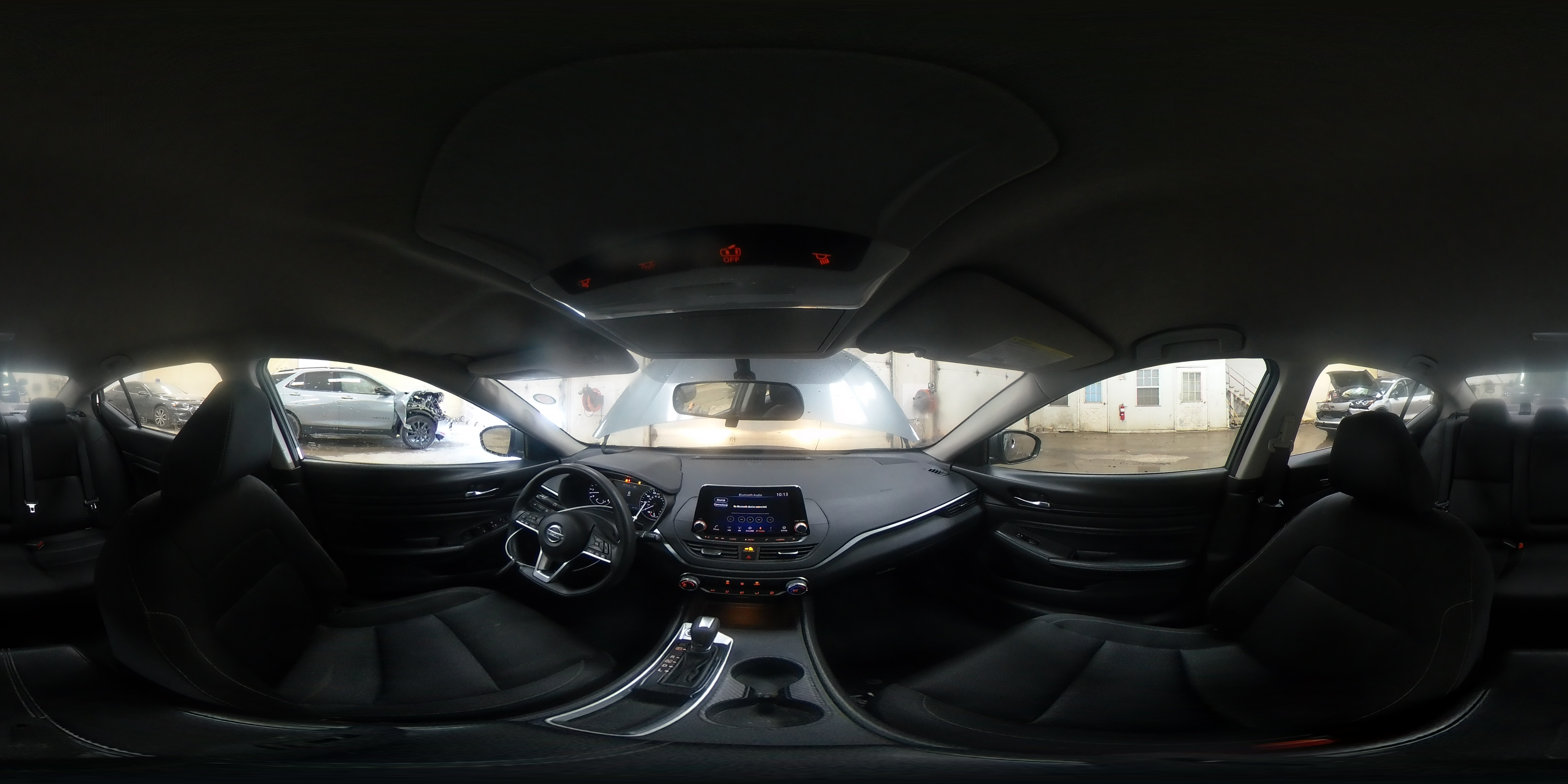 2020 Nissan Altima - Image 14