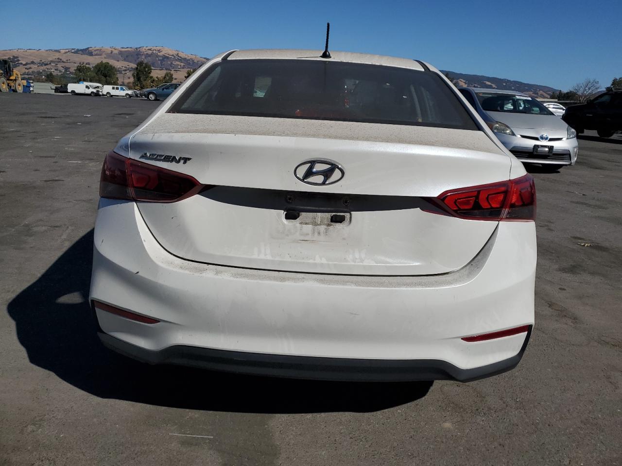 3KPC24A30KE060975 2019 Hyundai Accent Se