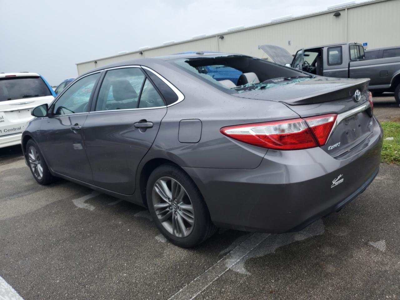 2015 Toyota Camry - Image 2