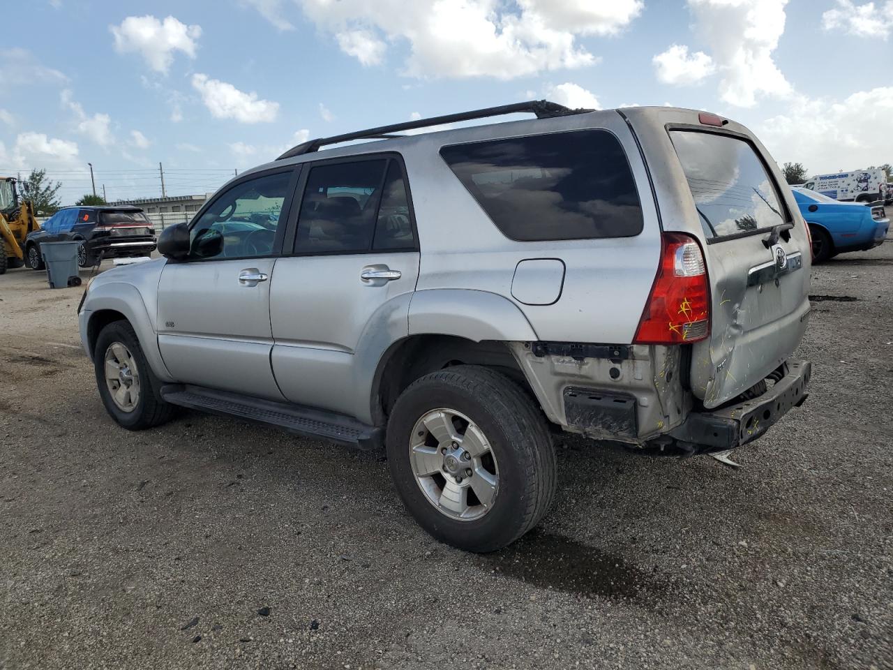 2006 Toyota 4Runner - Image 2