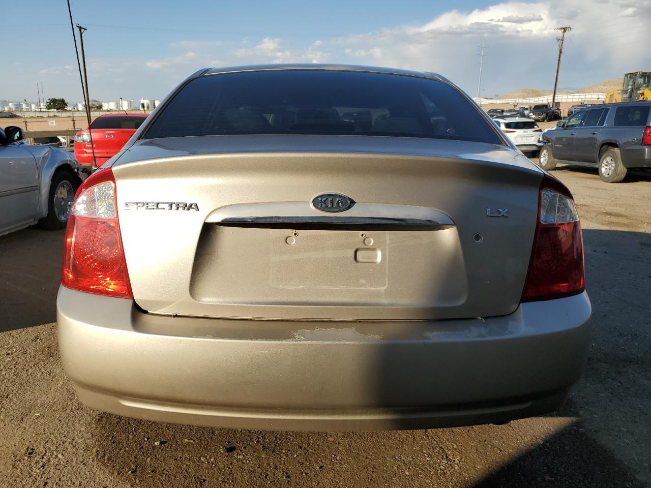 2004 Kia Spectra Lx VIN: KNAFE121345032664 Lot: 76098214