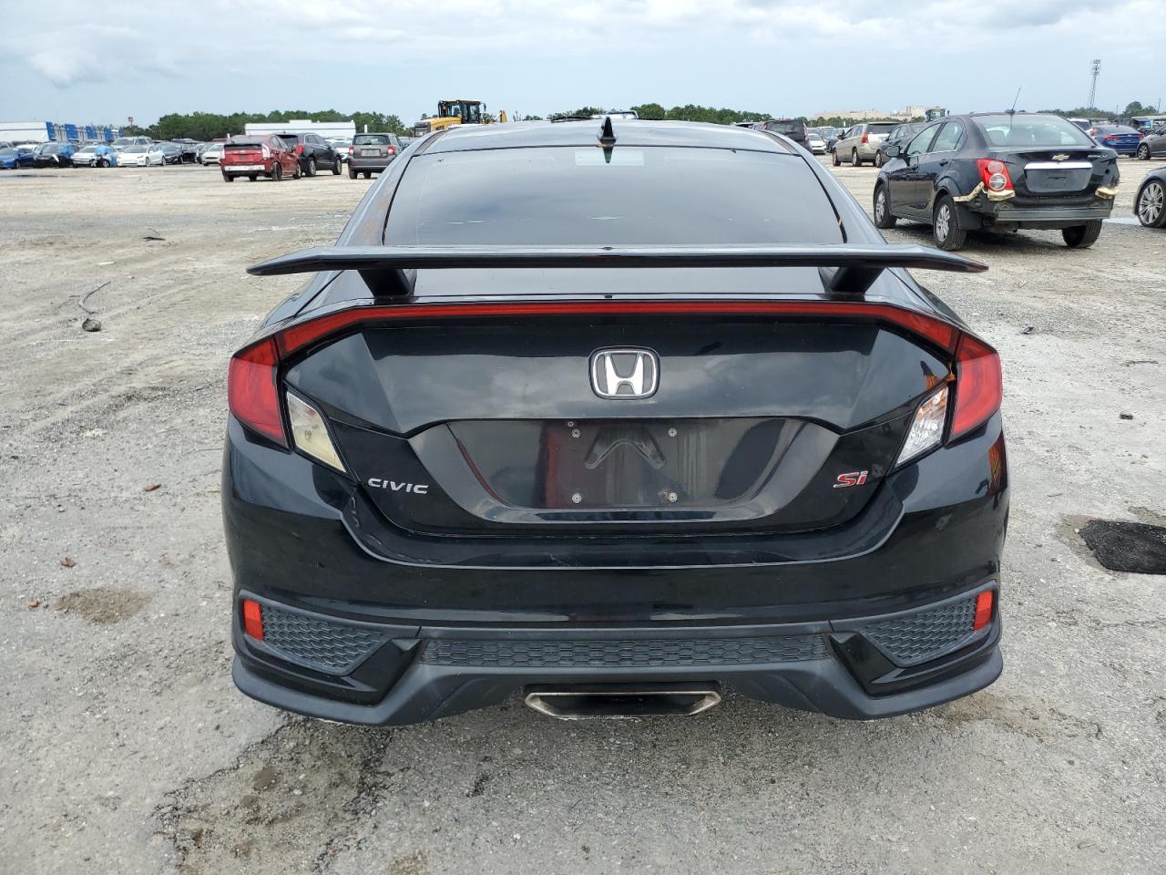 2HGFC3A53JH756062 2018 Honda Civic Si