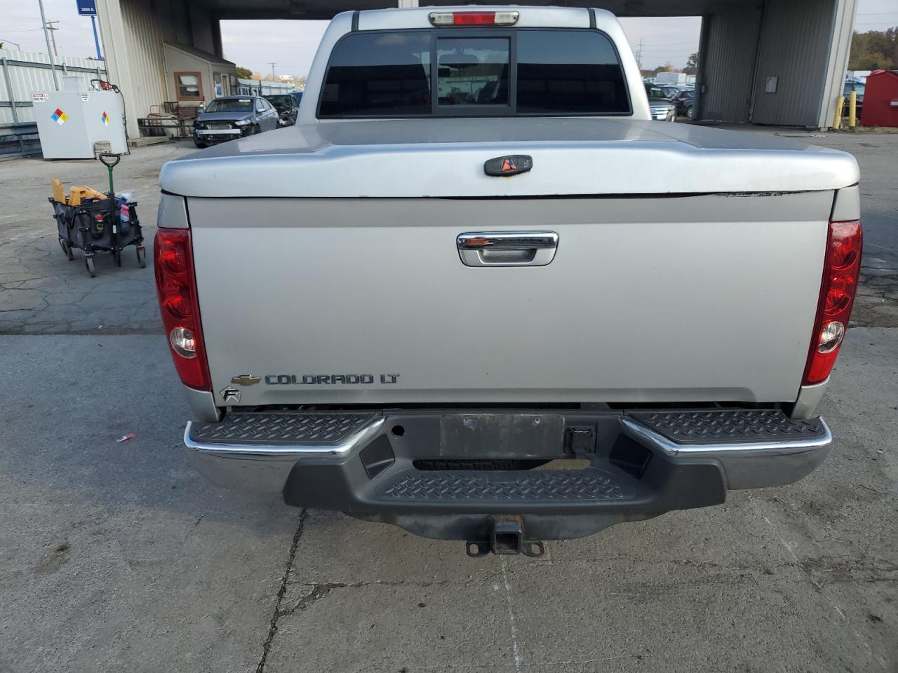 2011 Chevrolet Colorado - Image 6