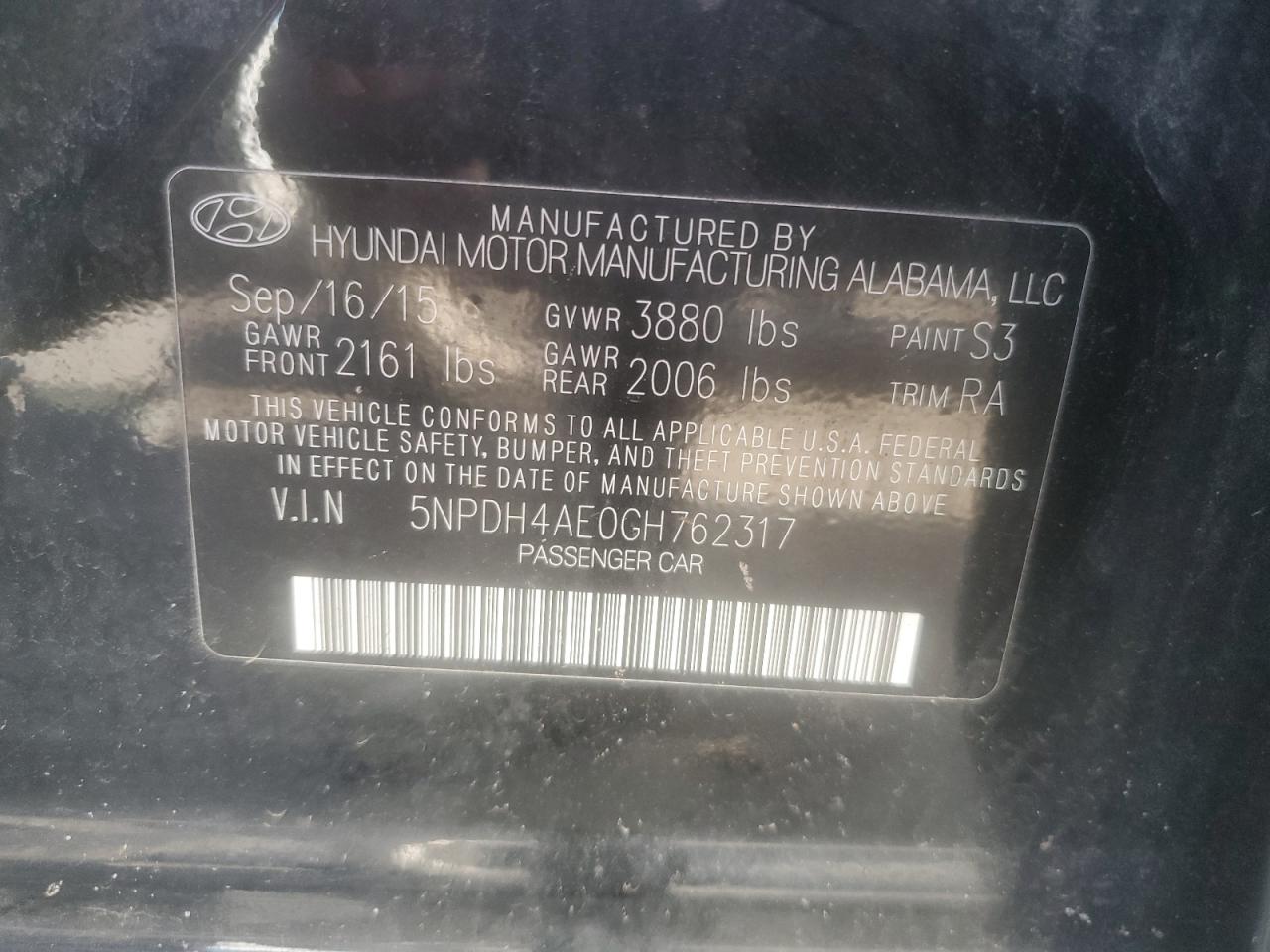 2016 Hyundai Elantra - Image 12
