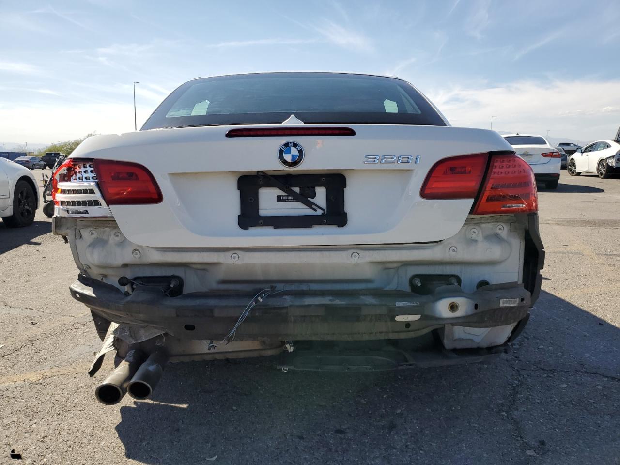 WBADW3C55CE823679 2012 BMW 328 I