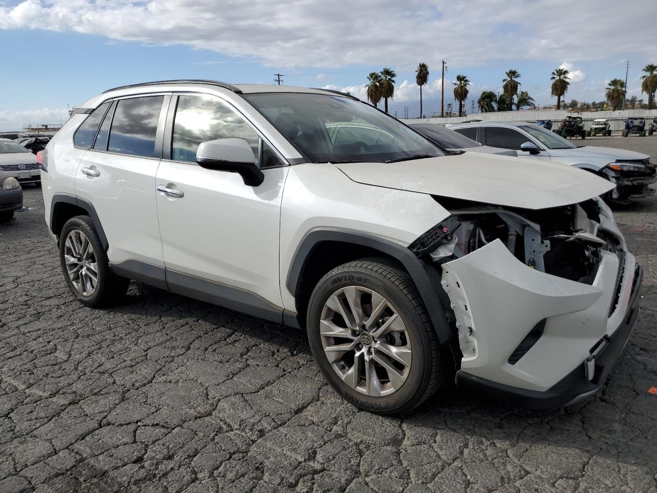 2020 Toyota RAV 4 - Image 4