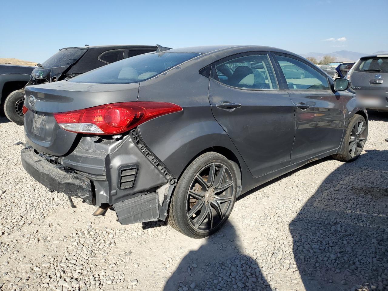 VIN 5NPDH4AE7DH157884 2013 HYUNDAI ELANTRA no.3