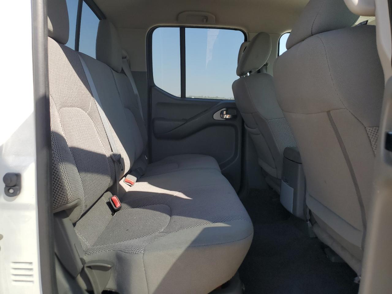 2019 Nissan Navara (Frontier) - Image 10
