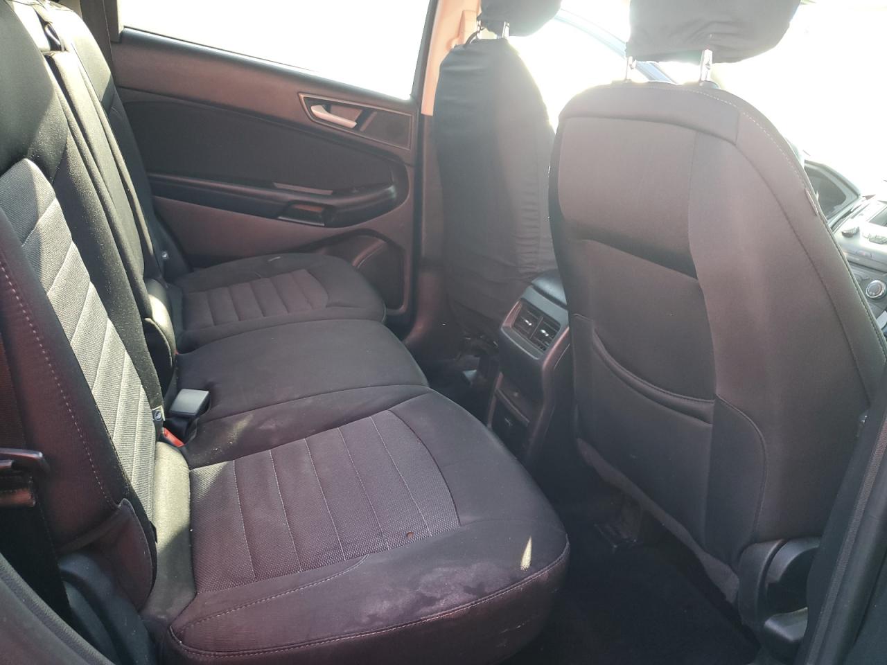 2015 Ford Edge - Image 11