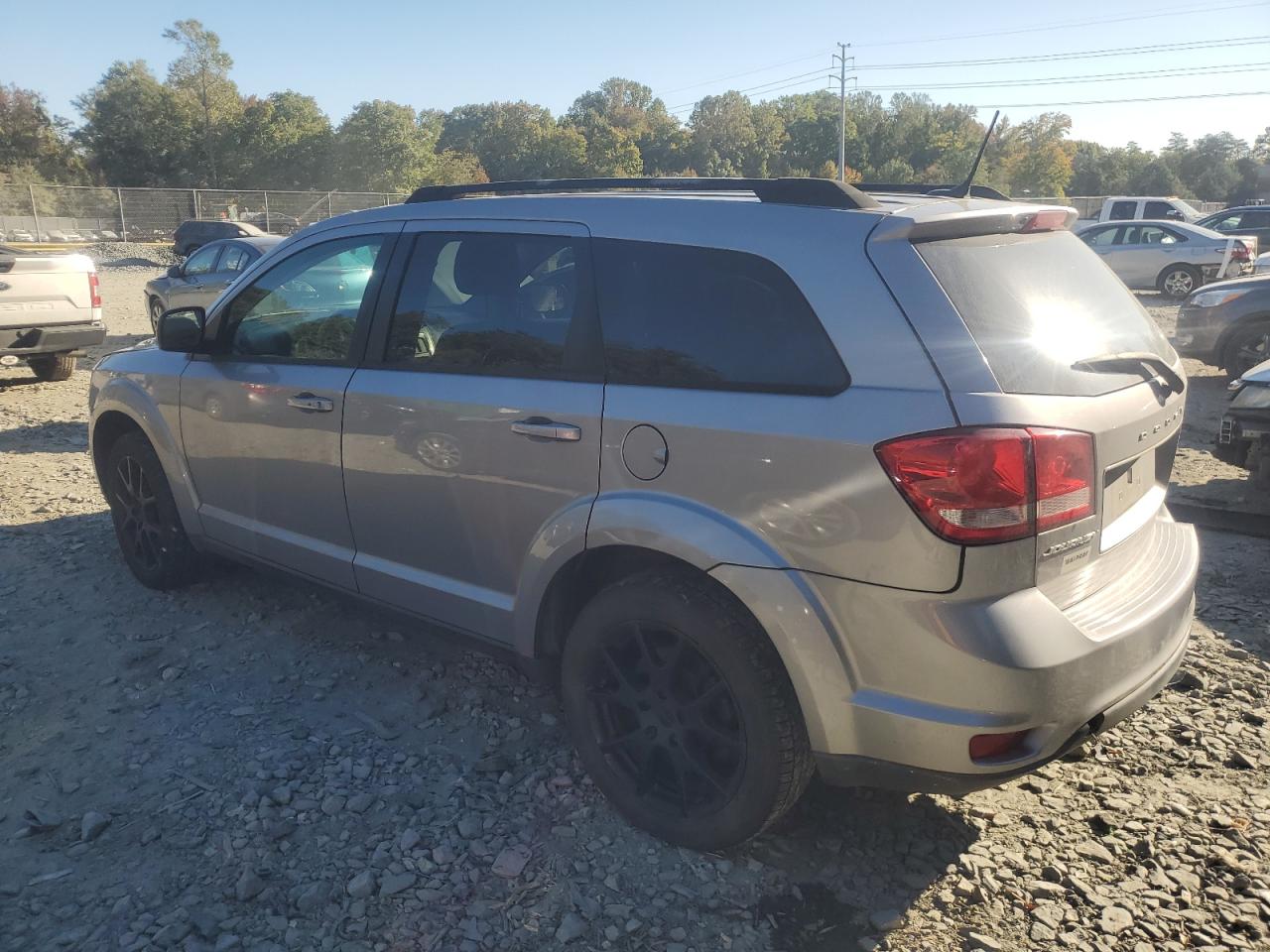2017 Dodge Journey - Image 2
