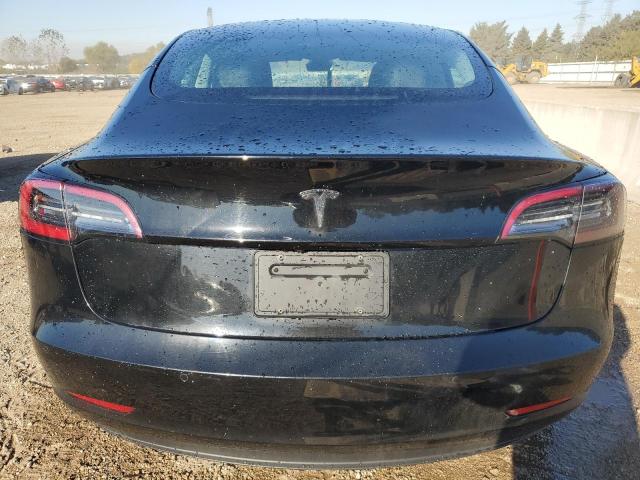  TESLA MODEL 3 2022 Черный