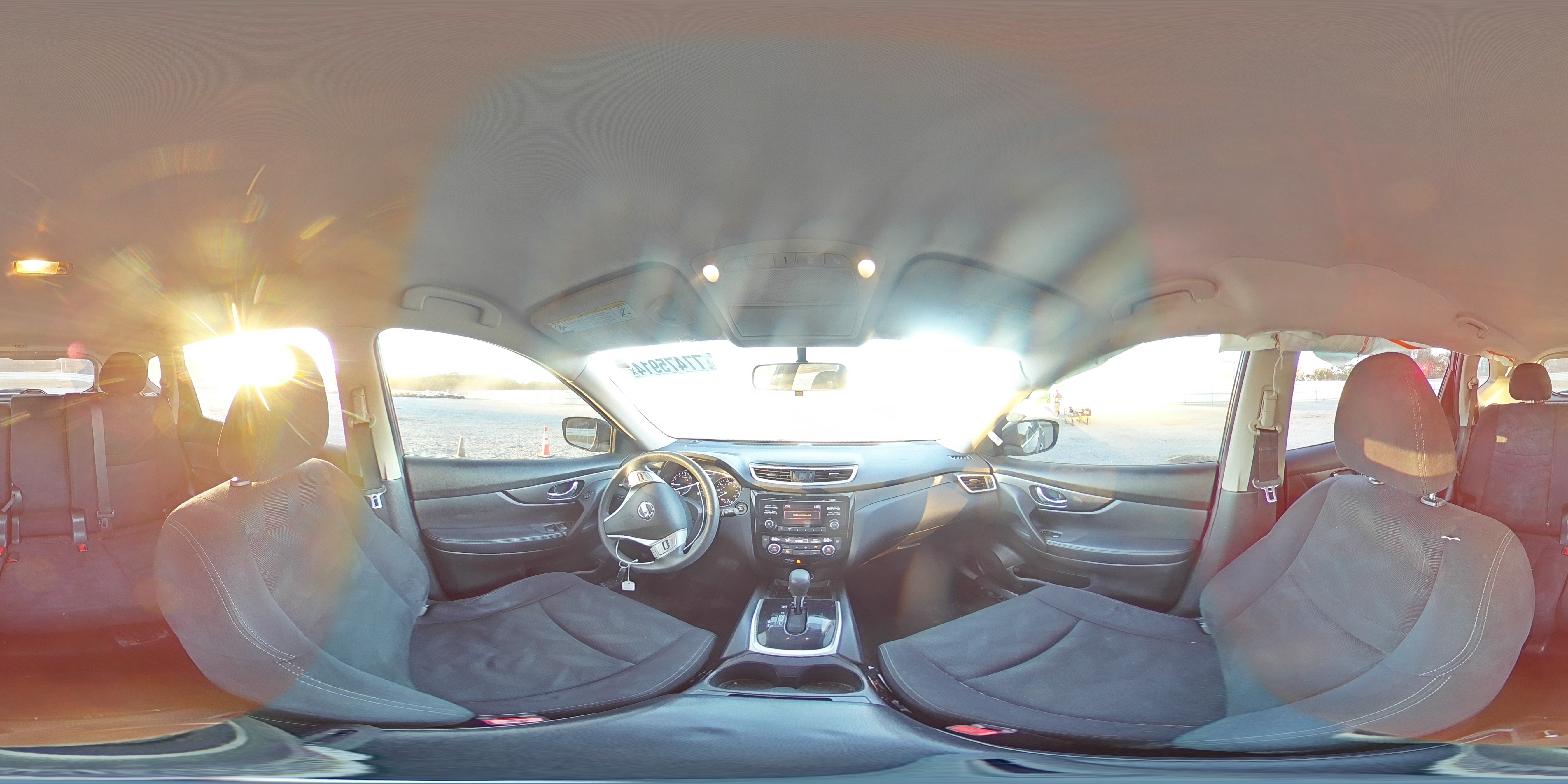 2016 Nissan Rogue - Image 14