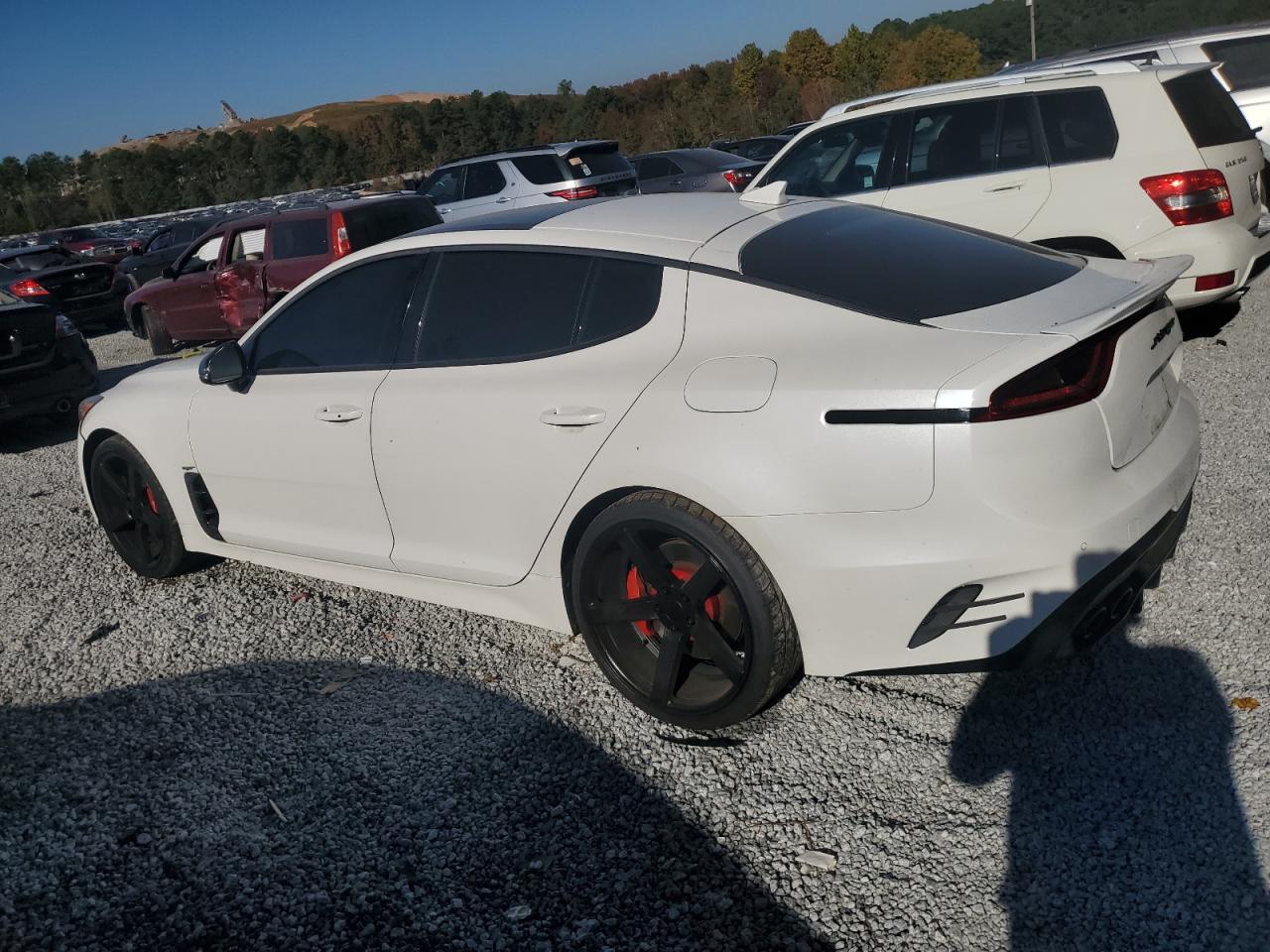 2019 Kia Stinger - Image 2